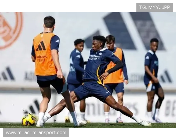 皇马门迪传球决策训练更安全——打造中场控场的坚实保障