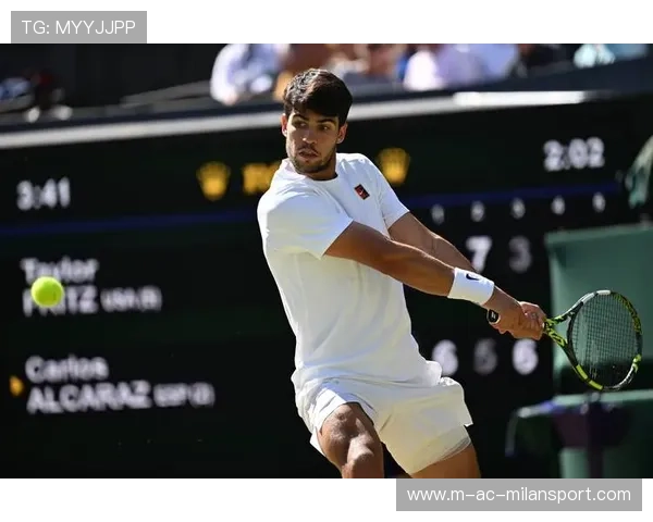 阿卡回球旋转太夸张